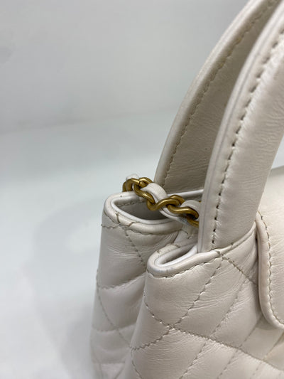 Chanel Kelly Cream GHW