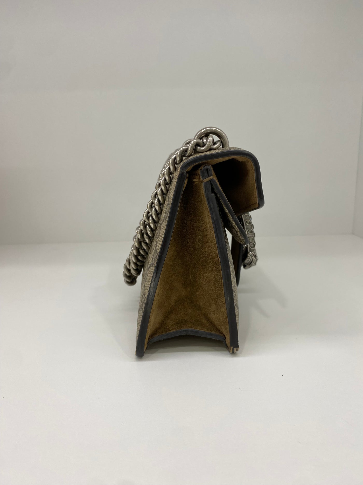 Gucci Dionysus Medium Shoulder Bag