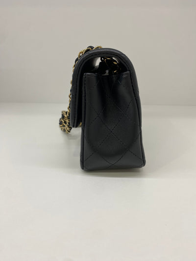 Chanel Mini Classic Bag Lambskin SGHW (microchip)