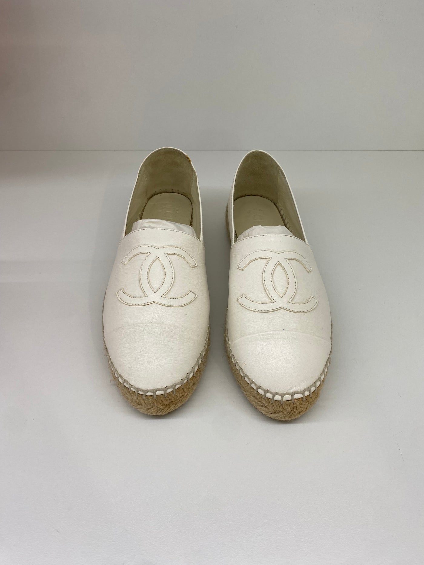Chanel White Leather Espadrilles Size 36