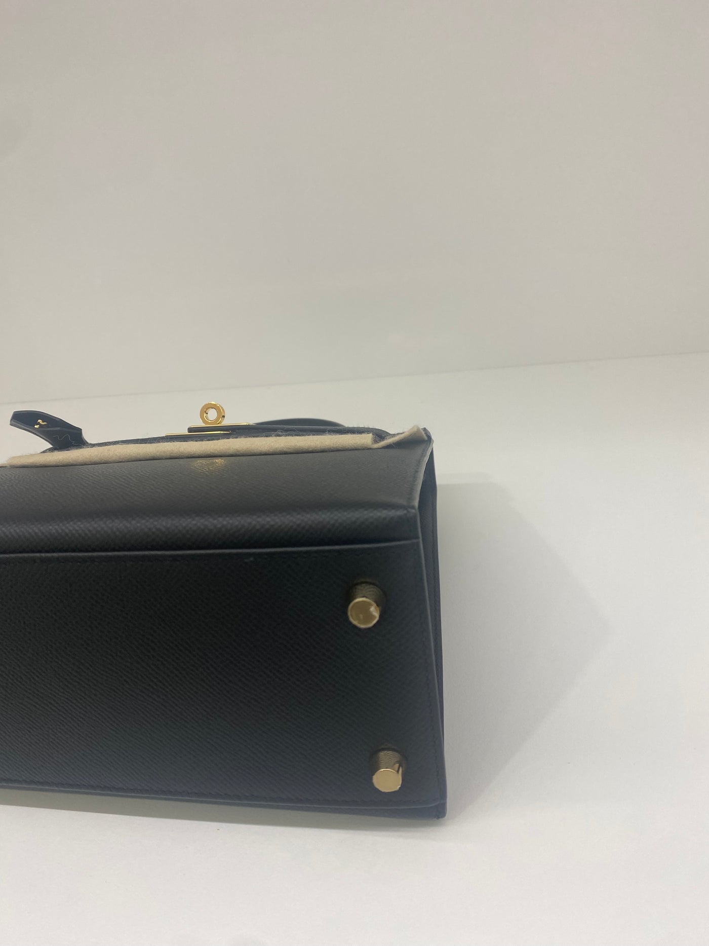 Hermes Kelly 25 - Black GHW (U Stamp)