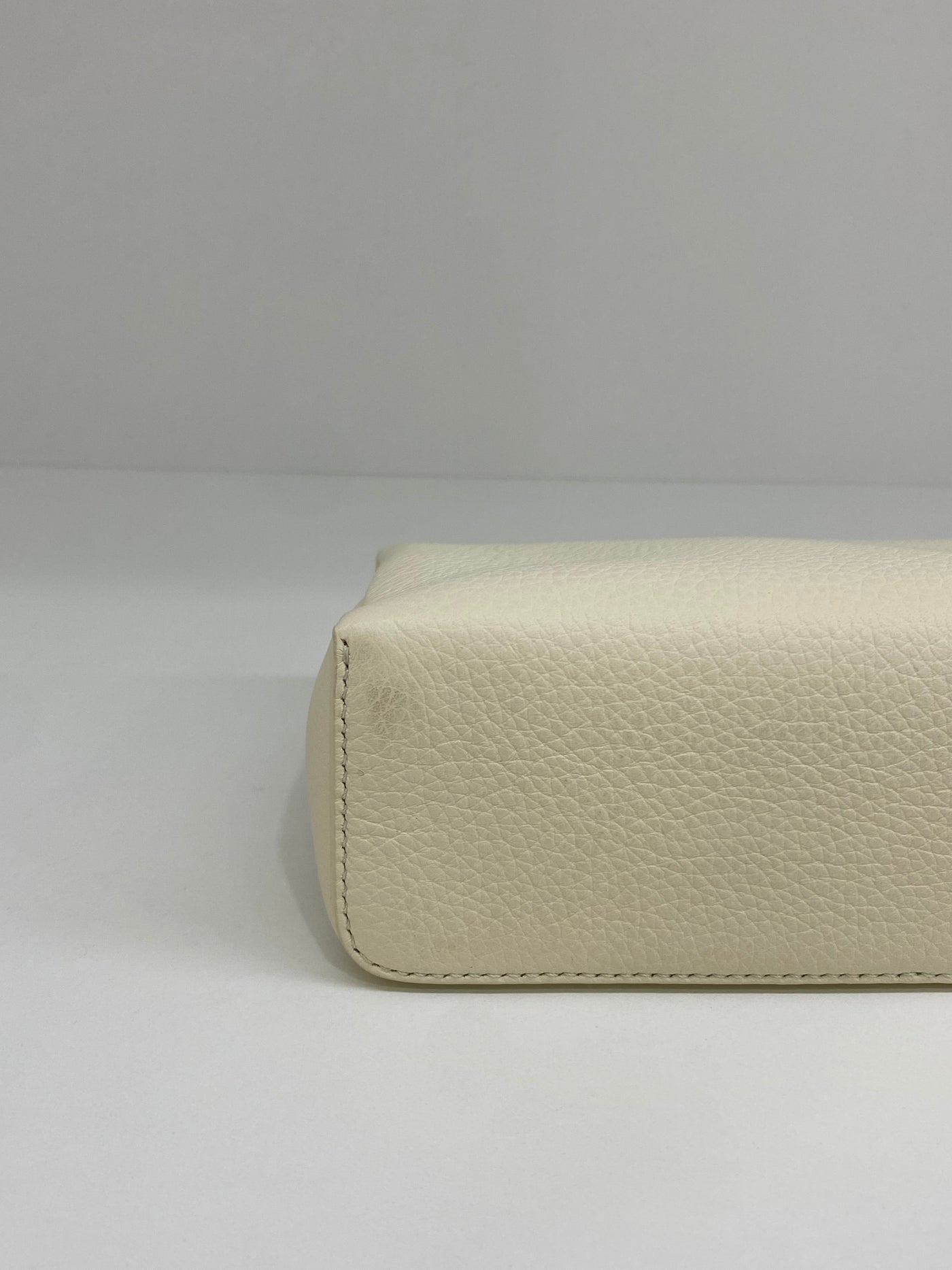 Loro Piana L19 Pouch