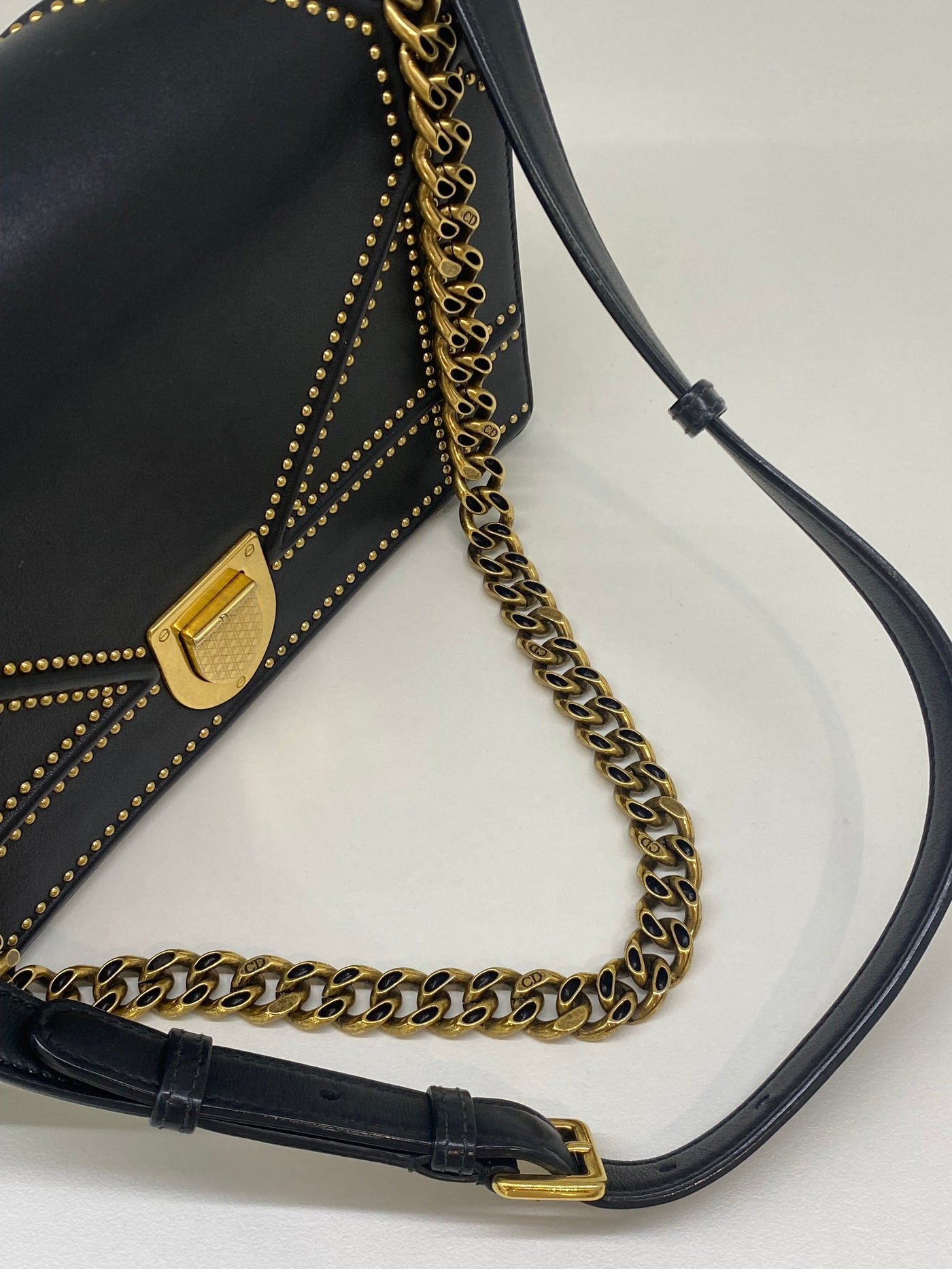 Dior Diorama Medium Black with gold studs