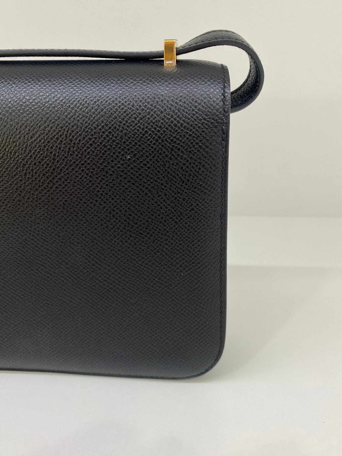 Hermes Constance 18 Noir GHW