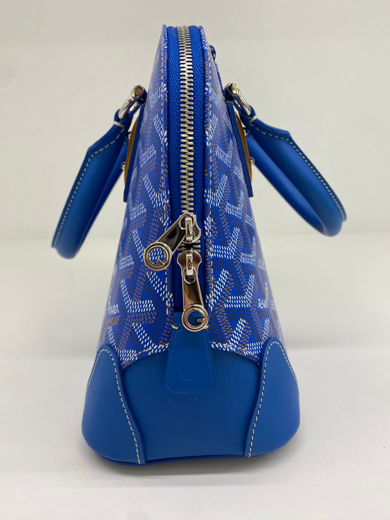 Goyard Vendome Mini Bag Sky Blue PH Luxury Consignment goyard-vendome-mini-bag-sky-blue-ph-luxury-consignment