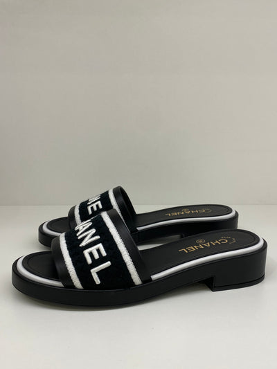 Chanel Black/White Mule - Size 40.5