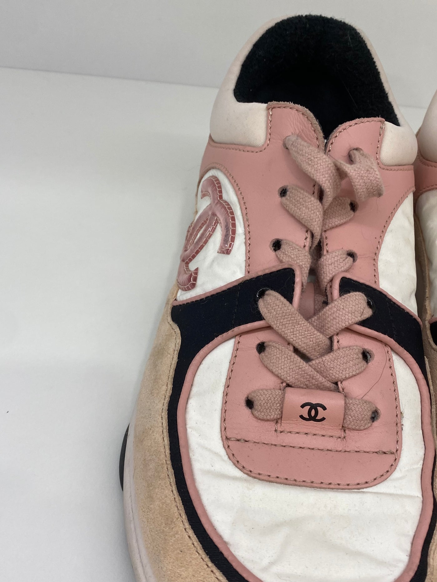 Chanel Sneakers Pink Size 39