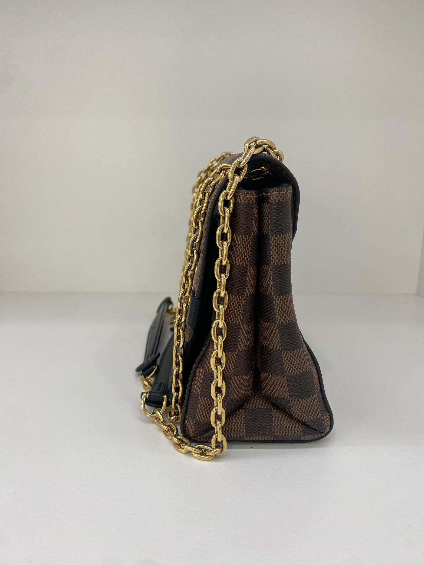 Louis Vuitton Victoire Monogram GHW