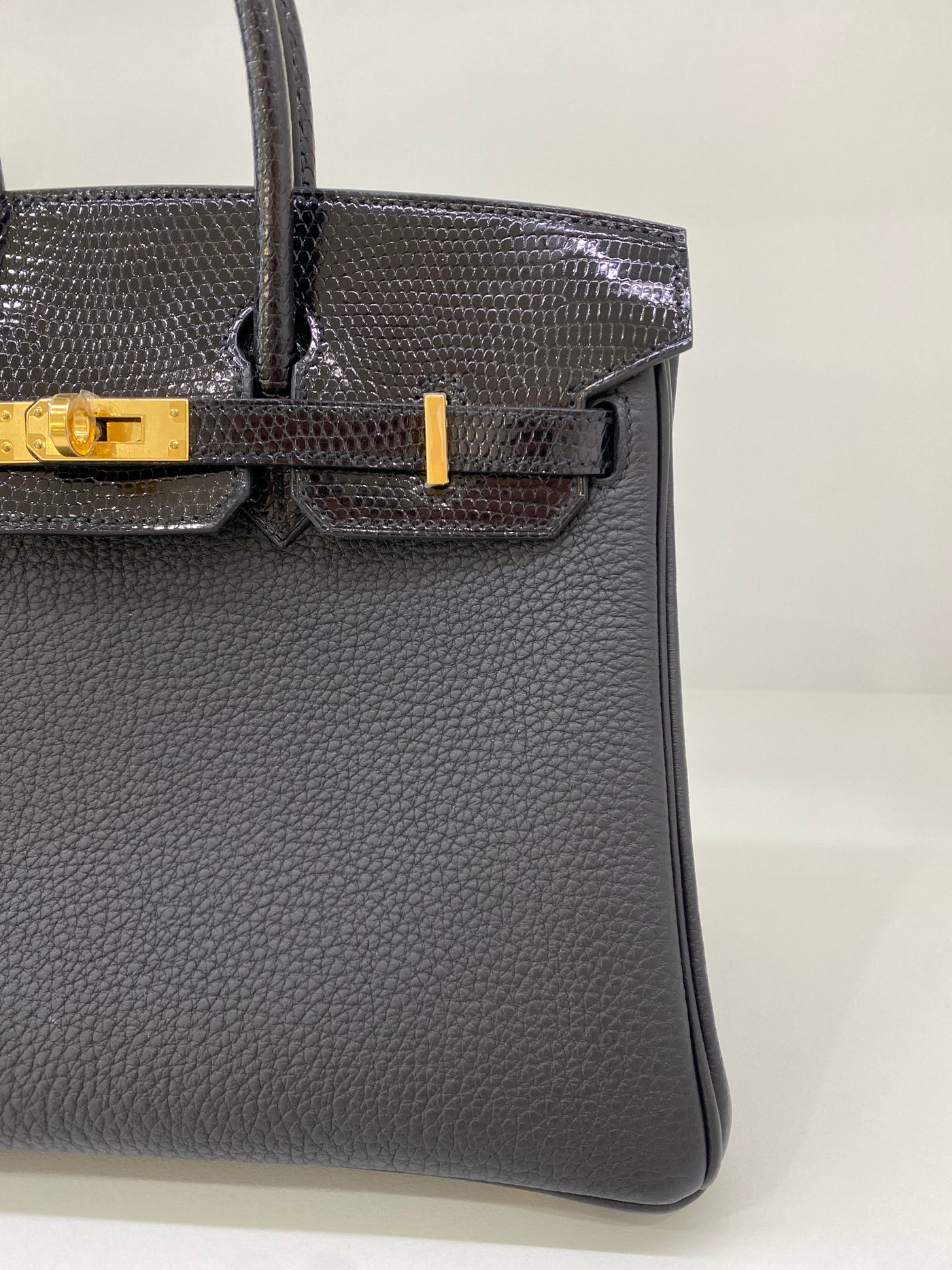 Hermes Birkin Black Touch 25 GHW (lizard)