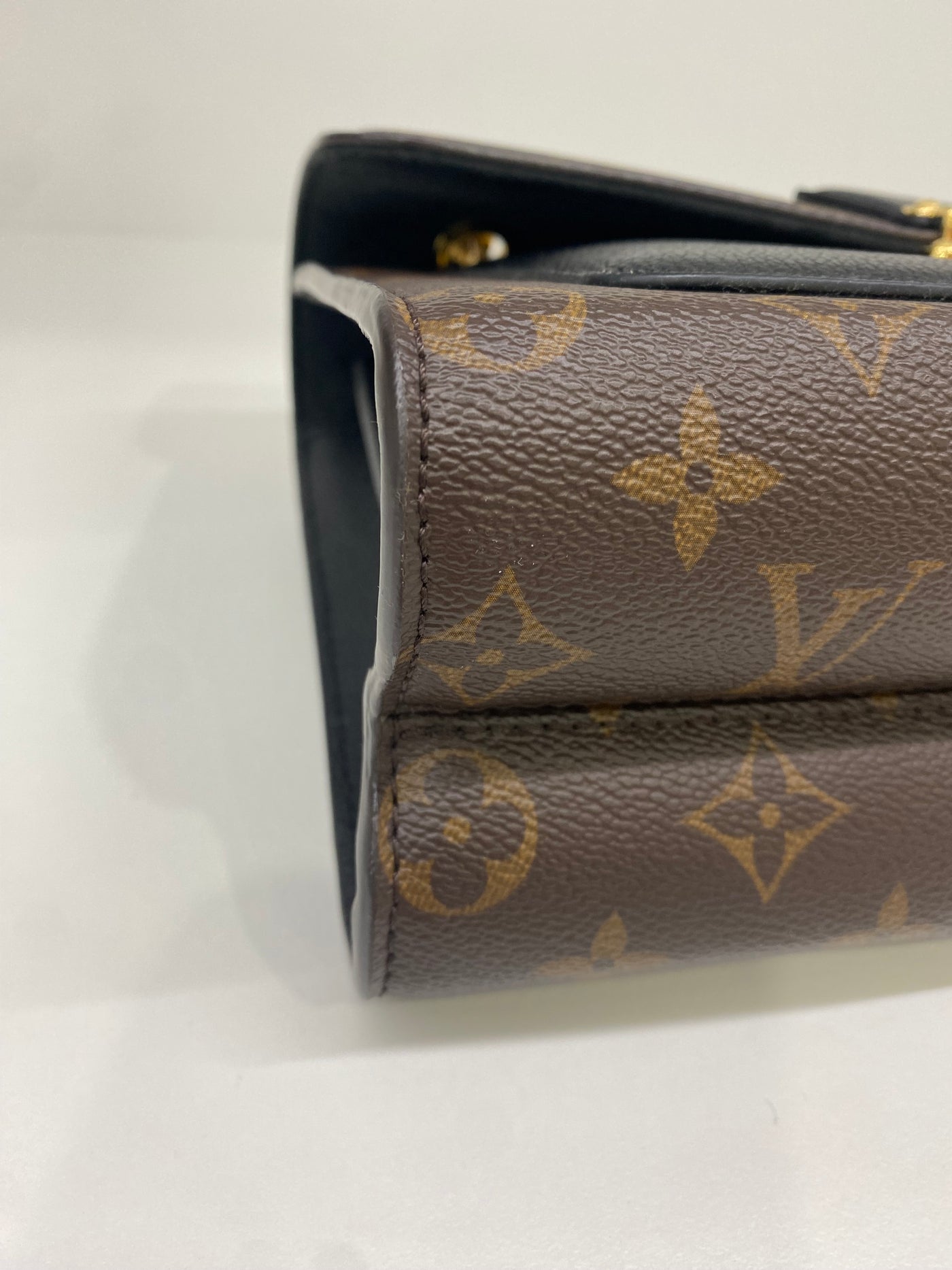 Louis Vuitton Victoire Monogram GHW