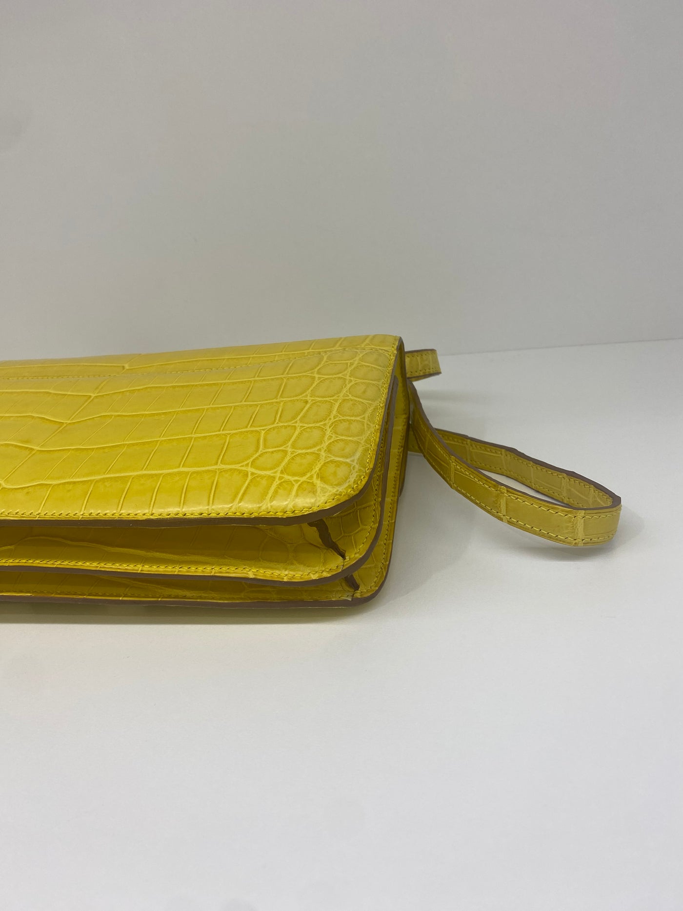 Hermes Constance To Go - Matte Alligator (mimosa) PHW 2018