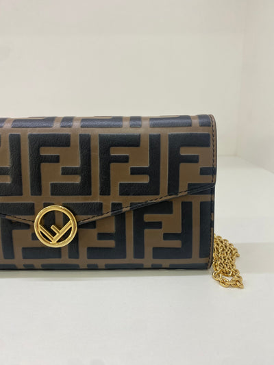 Fendi Continental With Chain