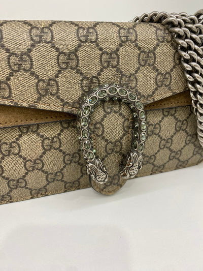 Gucci Dionysus Medium Shoulder Bag