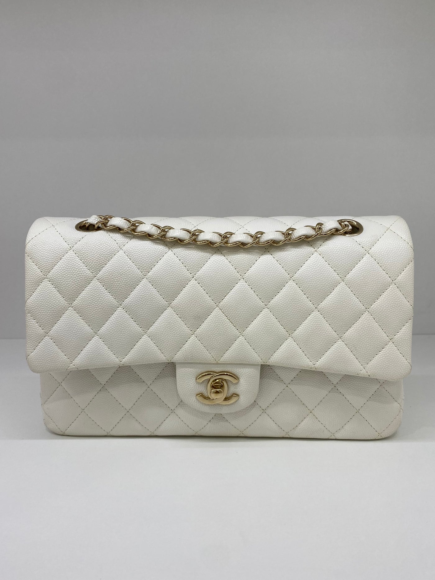 Chanel Classic Flap Medium White Caviar CHW
