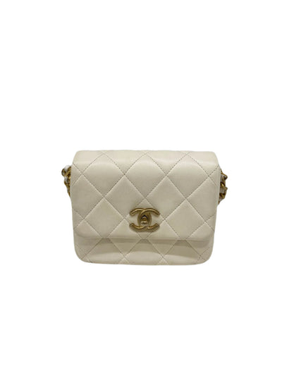 Chanel Cream Cross Body Bag Lambskin GHW
