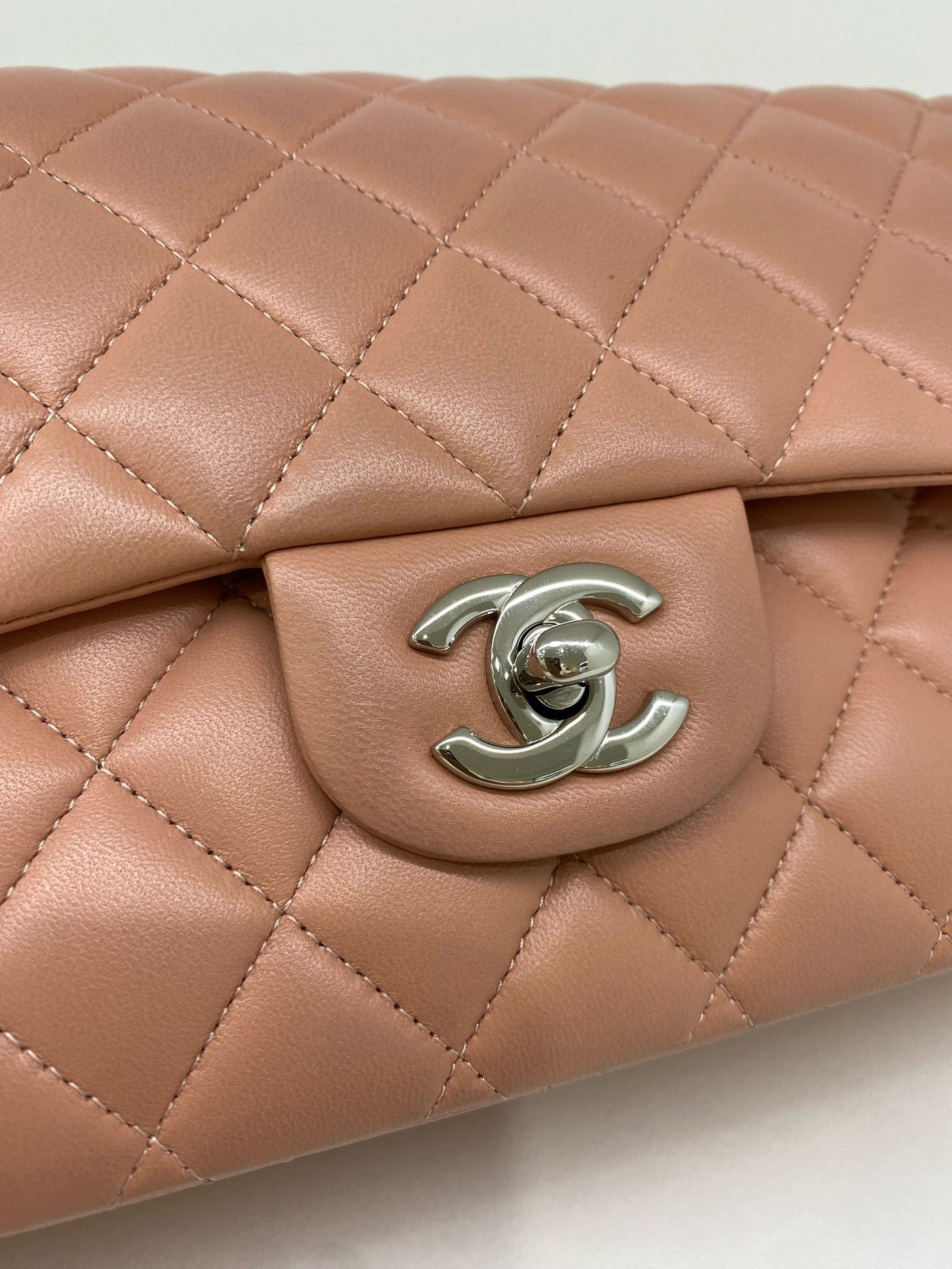 Chanel Classic Flap Salmon Lambskin Medium SHW - Microchipped