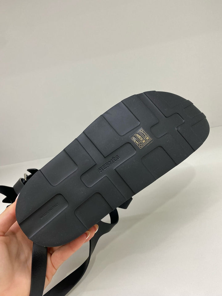Hermes Black Jupiter Sandal Size 38.5 – PH Luxury Consignment
