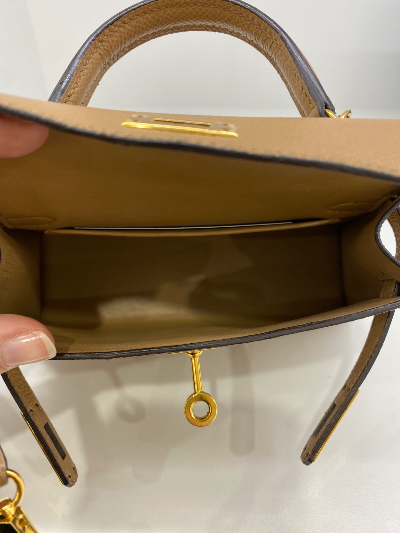 Hermes Handbag Chai