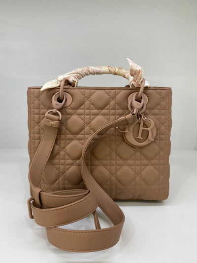 Unknown Handbag Beige