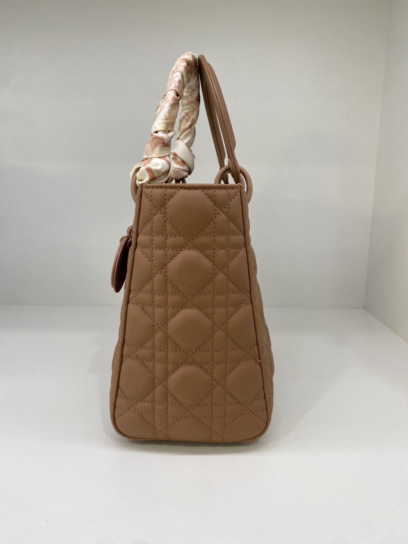 Unknown Handbag Beige