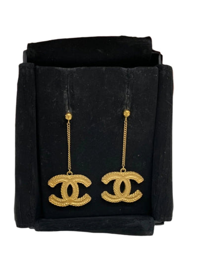 Chanel Earrings Gold