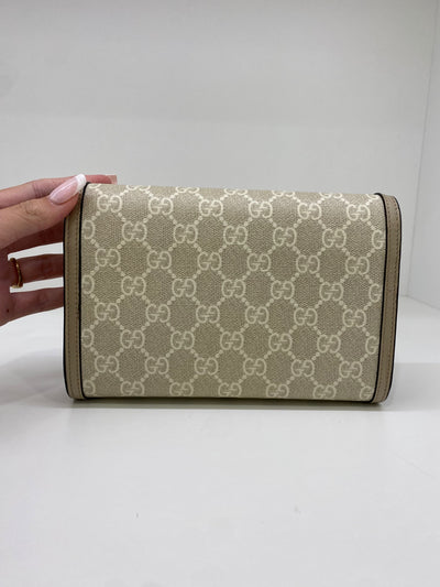 Gucci Clutch Bag Beige