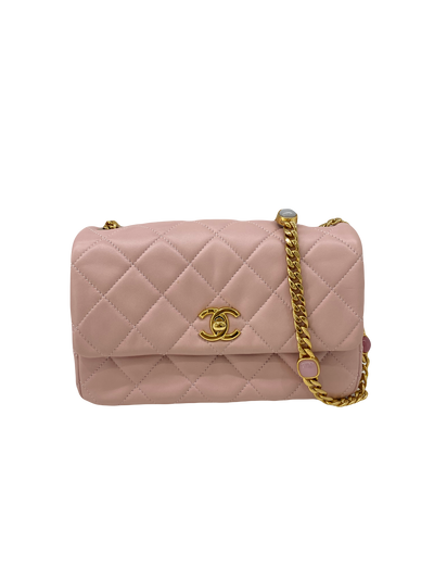 Chanel Shoulder Bag Pink