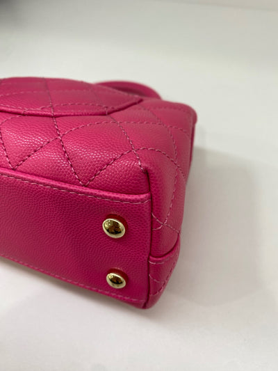 Chanel Handbag Pink