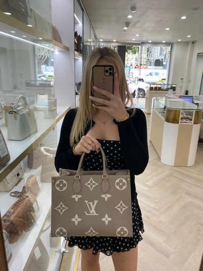 Louis Vuitton Handbag Beige