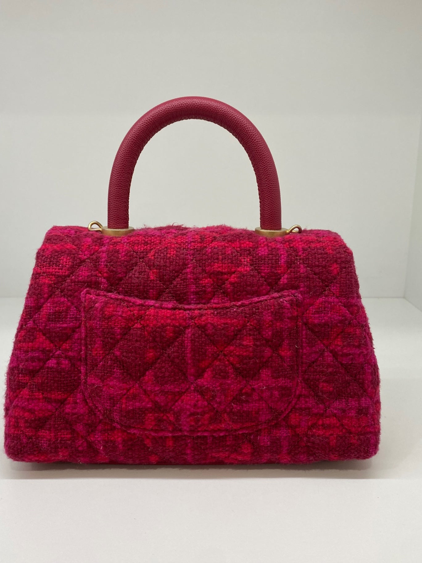 Chanel Handbag Pink