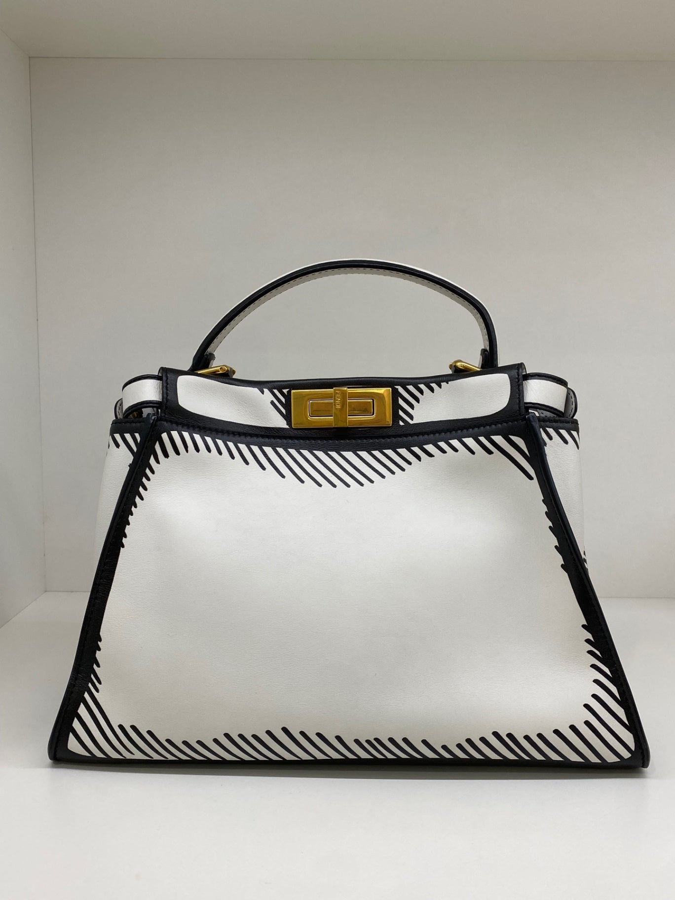 Fendi Handbag White and black