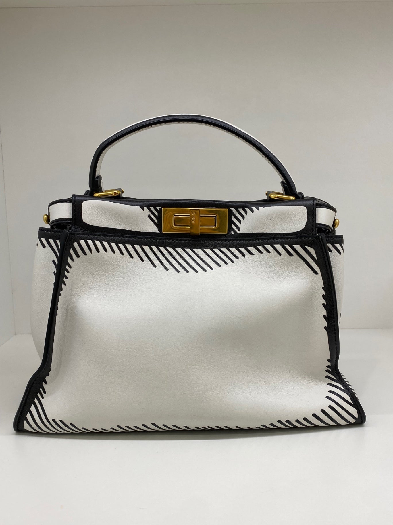 Fendi Handbag White and black