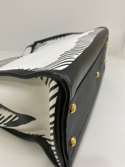 Fendi Handbag White and black