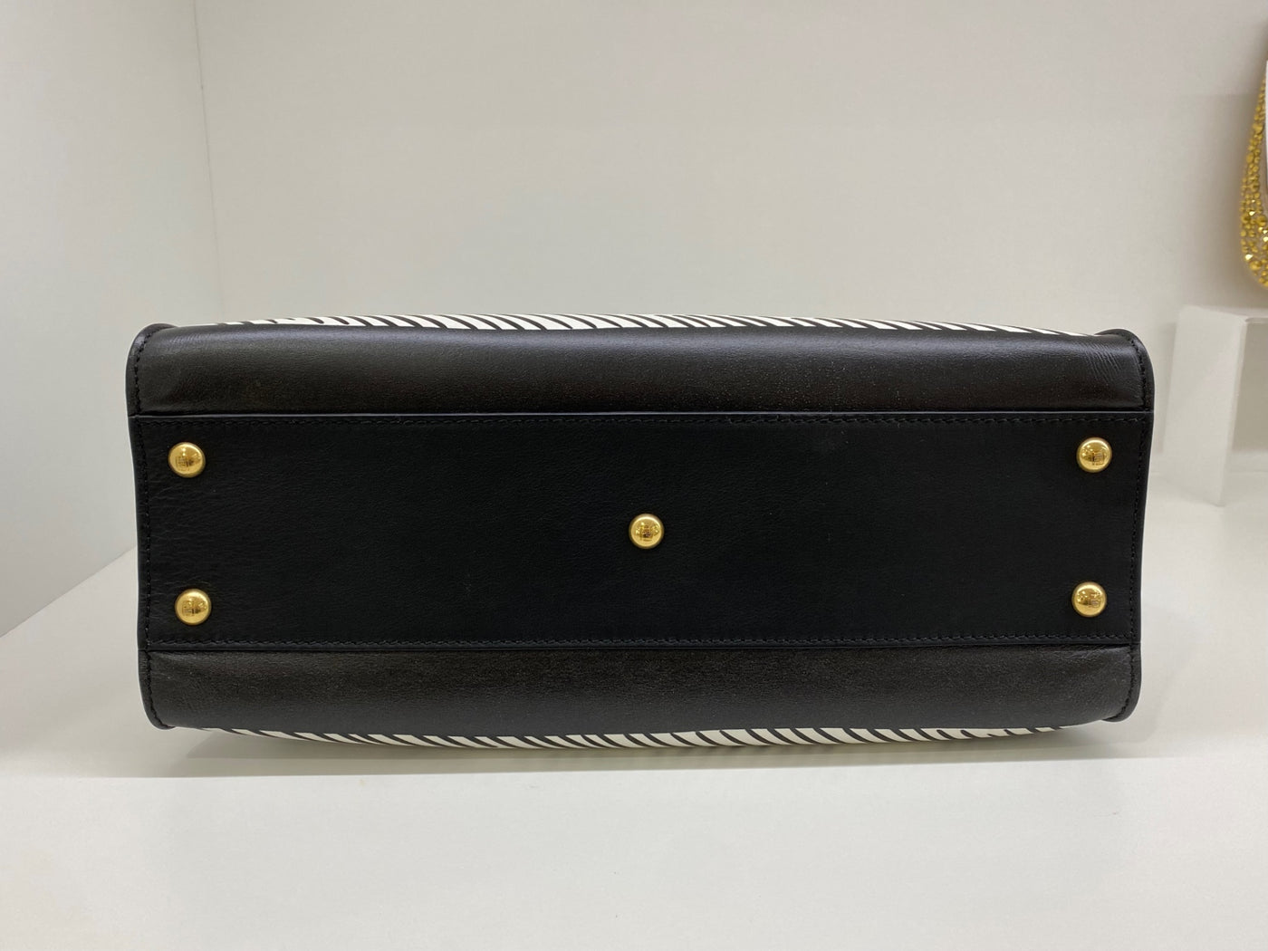 Fendi Handbag White and black