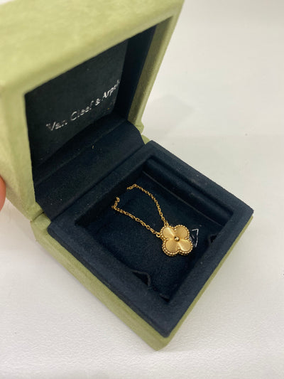 Van Cleef & Arpels Vintage Alhambra Pendant Necklace Gold