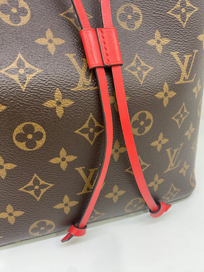 Louis Vuitton NeoNoe MM Red Interior
