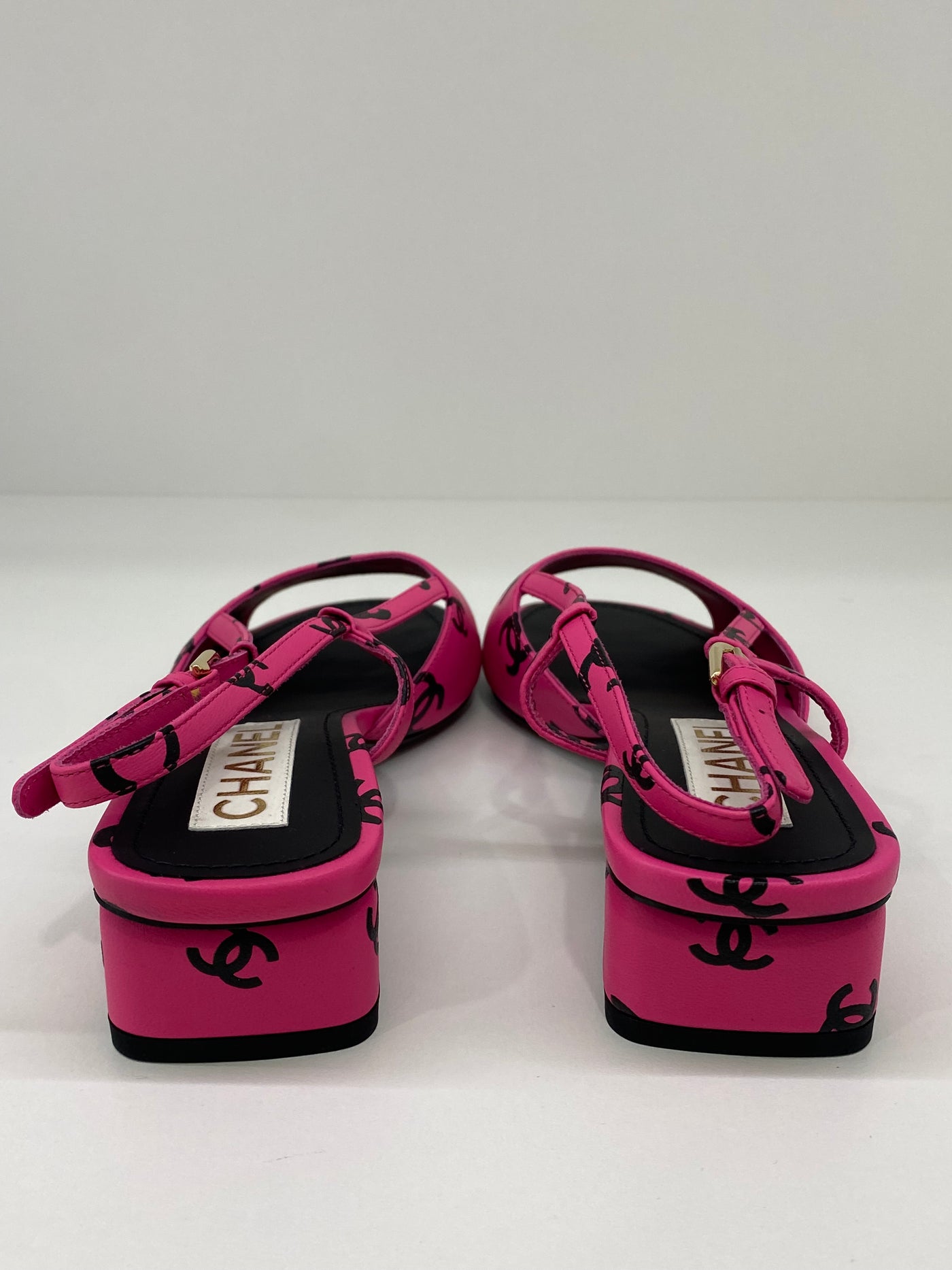 Chanel Slingbacks Pink and Black Size 38C