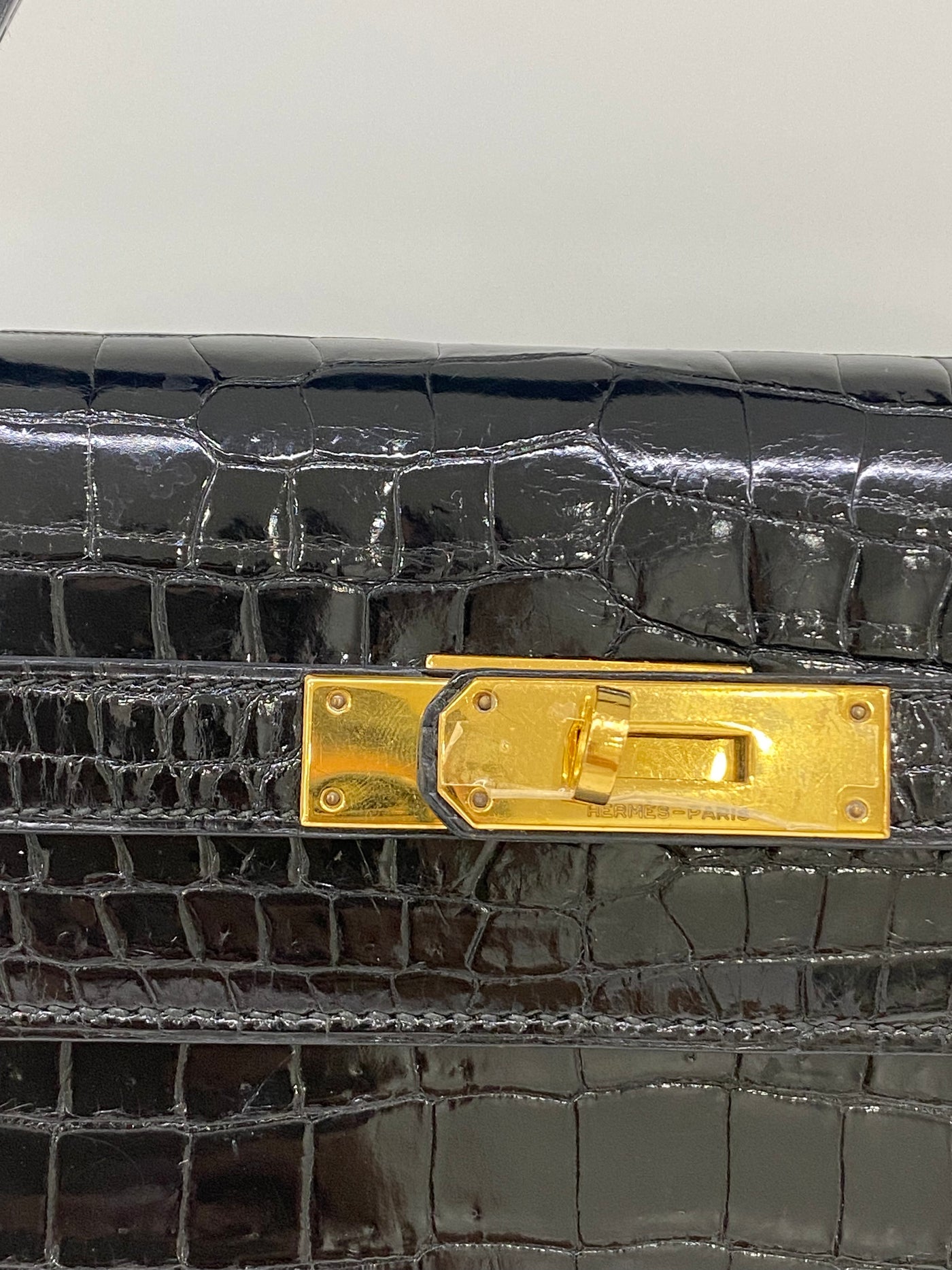 Hermes Kelly 32 Black Alligator GHW (1994)