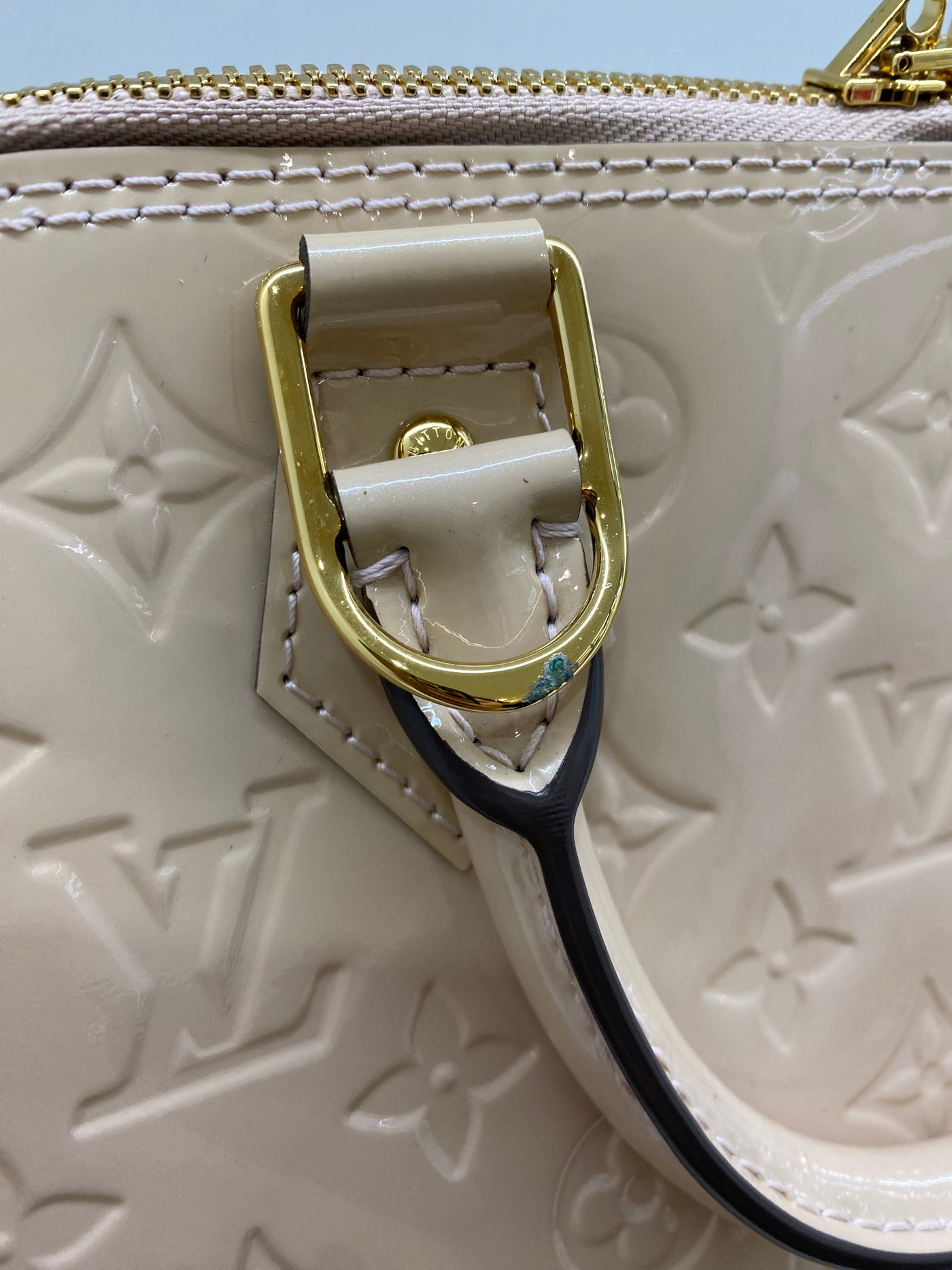 Louis Vuitton Alma BB Patent Beige