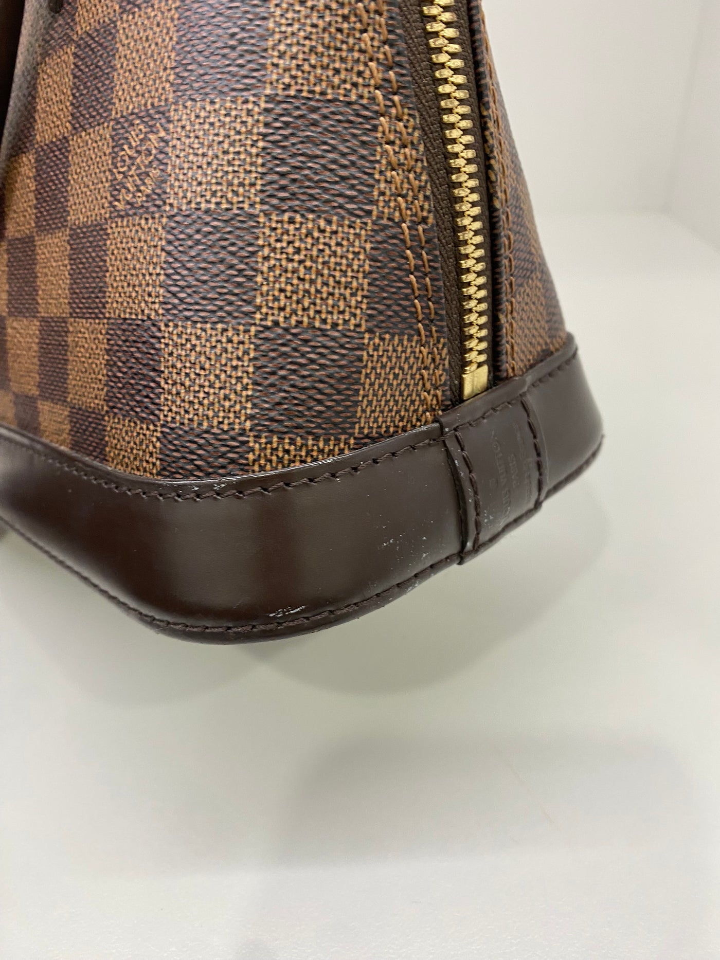 Louis Vuitton Alma BB Damier