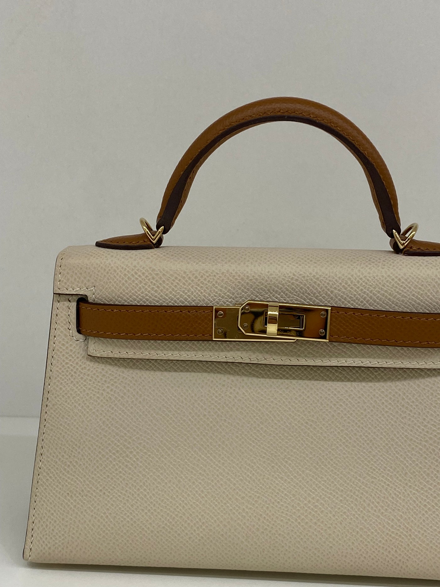 Hermes Mini Kelly Special Order Craie & Biscuit GHW