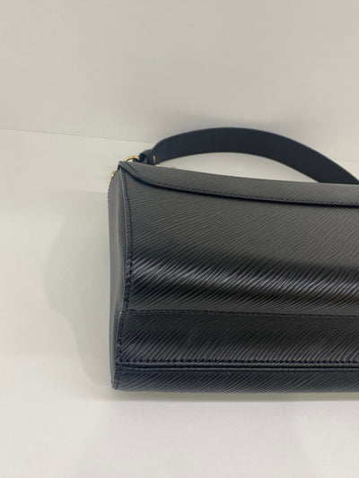 Louis Vuitton Twist MM Bag Black GHW