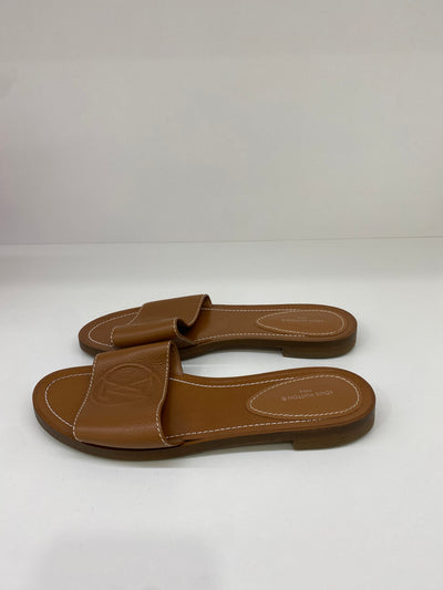 Louis Vuitton Leather Sandals - Size 38.5