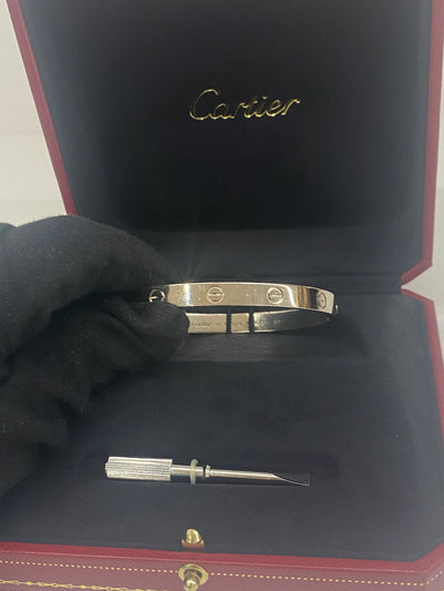 Cartier Love bangle - White gold size 18