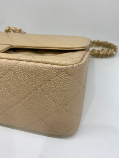Chanel Classic Flap Jumbo Beige GHW