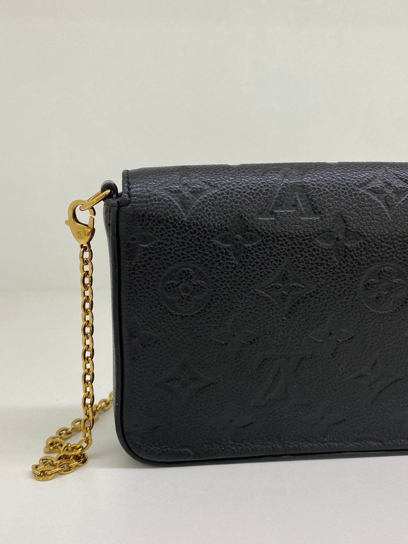 Louis Vuitton Felicie Monogram Pochette Black