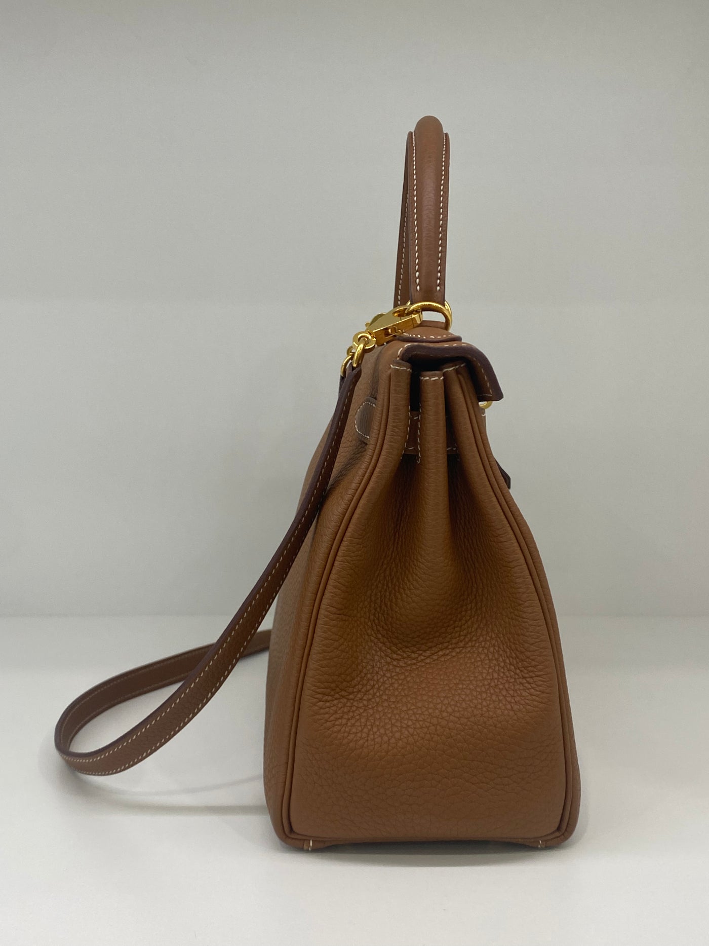 Hermes Kelly 28 Gold GHW