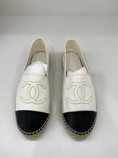 Chanel Espadrilles White Leather Size 37