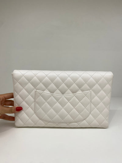 Chanel Clutch Off-White GHW