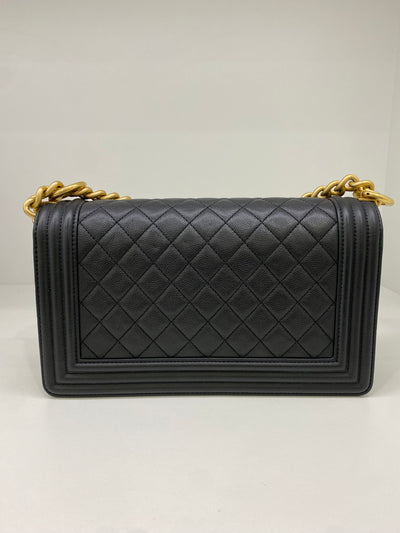 Chanel Boy Bag Black Caviar Medium GHW